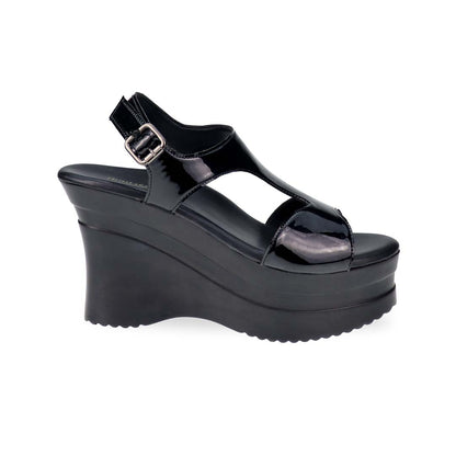 A sleek side-angle shot of Thomas Chan’s Patent Leather Slingback Heels in 4 inch, showcasing the glossy patent leather finish, cushioned footbed, and secure slingback strap.