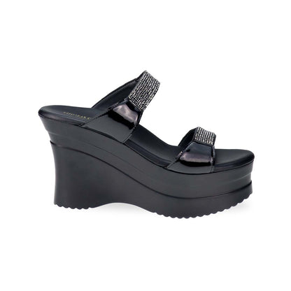 A sleek side-angle shot of Thomas Chan’s Multi-Row Diamond Heels, showcasing the 4-inch heel height, elegant multi-row diamond straps, and cushioned footbed for lasting comfort.