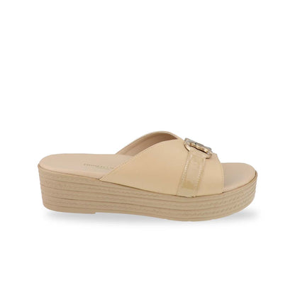 Side view of the Thomas Chan Minimalist Buckle Flatform Sandals in cream, showcasing an elegant infinity buckle with the signature 'T' logo and a cushioned footbed for ultimate comfort. The platform, with a cream braided element, measures 3cm at the front and 5cm at the back.