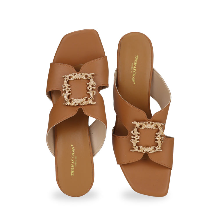 Caramel tanned brown slide comfortable casual sandal low heels open toe elegant design front product view